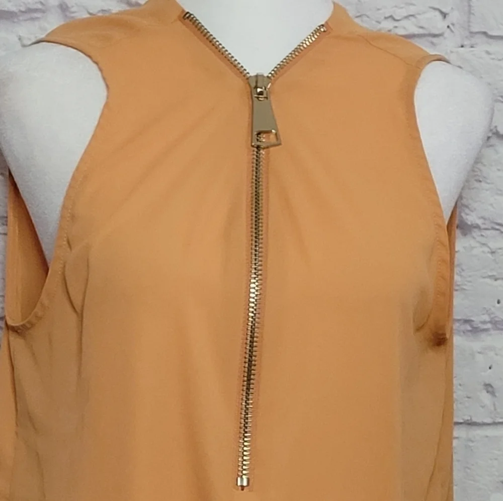 Carmen Marc Valvo Medium Zipper Neck  Tunic Blouse - Picture 6 of 6
